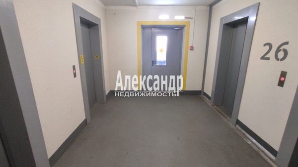Продам однокомнатную (1-комн.) квартиру, Толубеевский проезд, 20к1, Парголово п