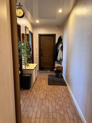 Продам трехкомнатную (3-комн.) квартиру, Воинов-Интернационалистов ул, 15, Люберцы г