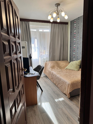 Продам трехкомнатную (3-комн.) квартиру, Воинов-Интернационалистов ул, 15, Люберцы г