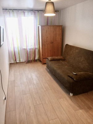 Продам однокомнатную (1-комн.) квартиру, Воронцовский б-р, 10, Мурино п