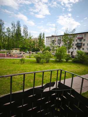 Продам двухкомнатную (2-комн.) квартиру, Садовая ул, 2, Лаголово д