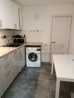 Продам двухкомнатную (2-комн.) квартиру, Берзарина ул, 7к1, Москва г