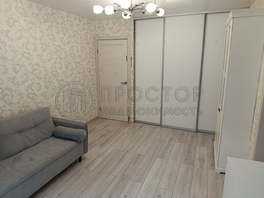 Продам двухкомнатную (2-комн.) квартиру, Берзарина ул, 7к1, Москва г