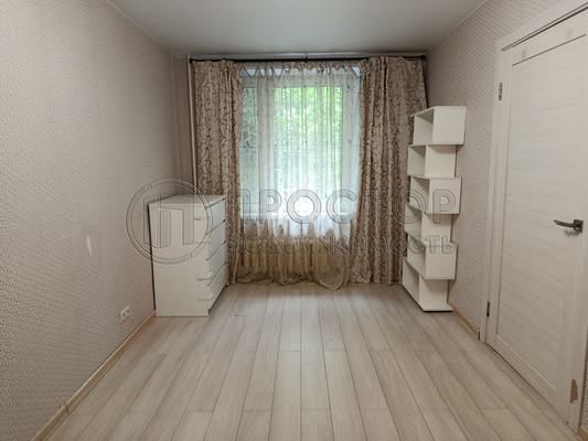 Продам двухкомнатную (2-комн.) квартиру, Берзарина ул, 7к1, Москва г