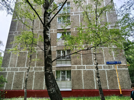 Продам двухкомнатную (2-комн.) квартиру, Берзарина ул, 7к1, Москва г