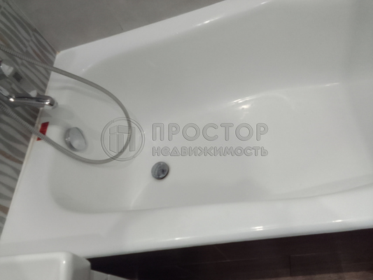 Продам однокомнатную (1-комн.) квартиру, Наташи Качуевской ул, 3, Москва г