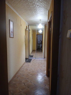 Продам трехкомнатную (3-комн.) квартиру, Карагандинская ул, 6, Казань г