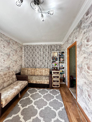 Продам двухкомнатную (2-комн.) квартиру, Гагарина ул, 14, Казань г