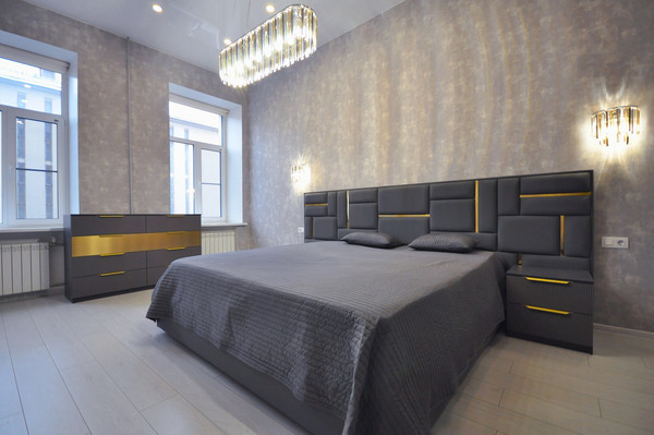 Продам трехкомнатную (3-комн.) квартиру, Некрасова ул, 8, Санкт-Петербург г