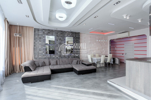 Продам трехкомнатную (3-комн.) квартиру, Кочновский проезд, 4к2, Москва г