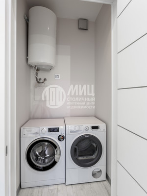 Продам трехкомнатную (3-комн.) квартиру, Кочновский проезд, 4к2, Москва г
