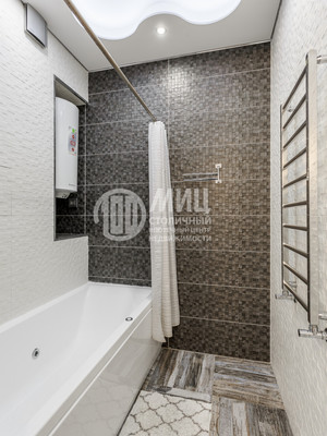 Продам трехкомнатную (3-комн.) квартиру, Кочновский проезд, 4к2, Москва г