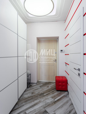 Продам трехкомнатную (3-комн.) квартиру, Кочновский проезд, 4к2, Москва г