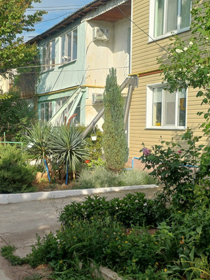 Продам двухкомнатную (2-комн.) квартиру, Садовая ул, 1, Табачное с