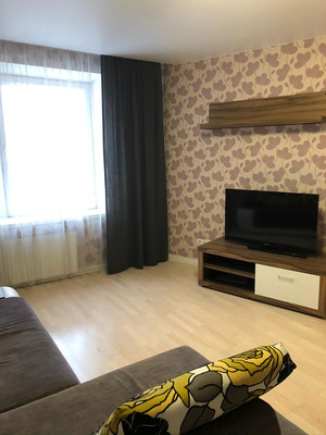 Продам однокомнатную (1-комн.) квартиру, Бадаева ул, 14Ак1, Санкт-Петербург г