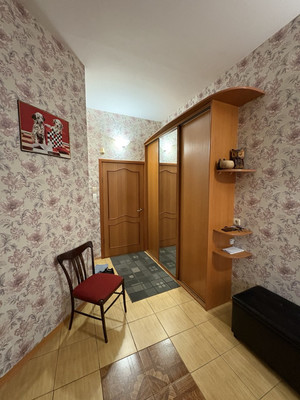 Продам двухкомнатную (2-комн.) квартиру, Ивана Франко ул, 22, Иркутск г
