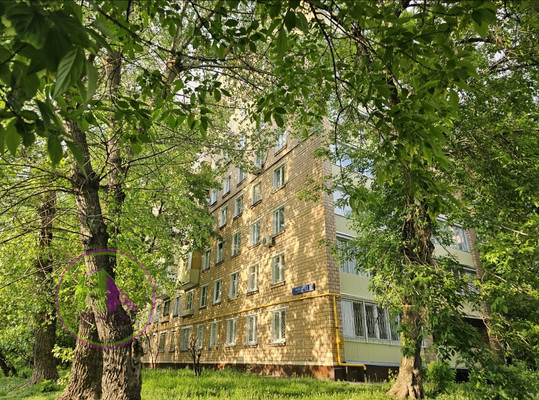 Продам двухкомнатную (2-комн.) квартиру, Волжский б-р, 18к2, Москва г