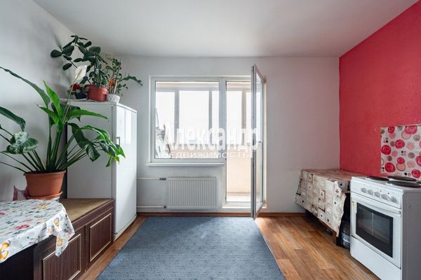 Продам двухкомнатную (2-комн.) квартиру, Коллонтай ул, 5/1, Санкт-Петербург г