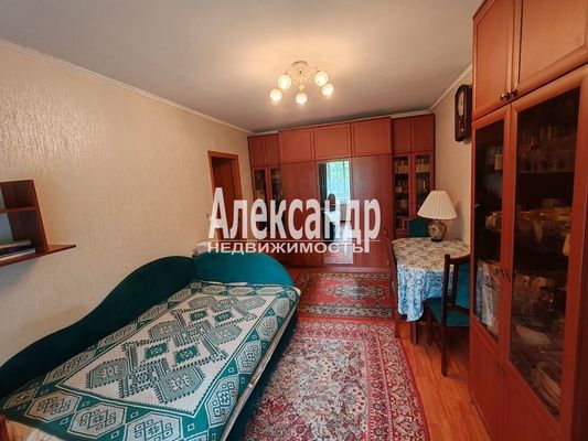 Продам двухкомнатную (2-комн.) квартиру, Торжковская ул, 7, Санкт-Петербург г