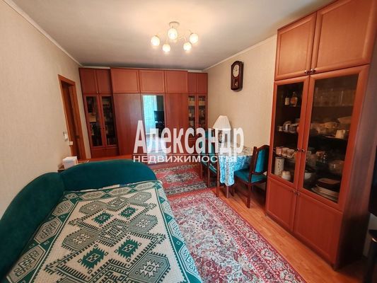 Продам двухкомнатную (2-комн.) квартиру, Торжковская ул, 7, Санкт-Петербург г