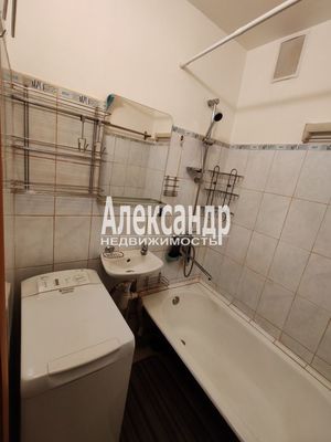 Продам двухкомнатную (2-комн.) квартиру, Торжковская ул, 7, Санкт-Петербург г