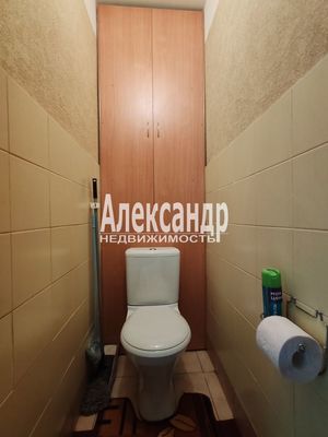 Продам двухкомнатную (2-комн.) квартиру, Торжковская ул, 7, Санкт-Петербург г