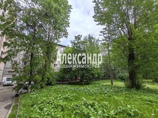 Продам двухкомнатную (2-комн.) квартиру, Торжковская ул, 7, Санкт-Петербург г