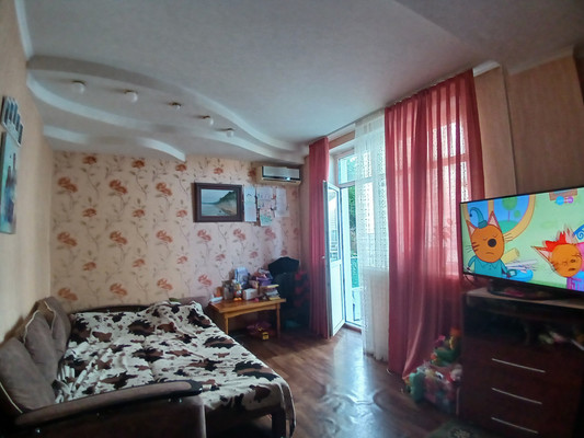 Продам двухкомнатную (2-комн.) квартиру, Пушкина ул, 43, Туапсе г