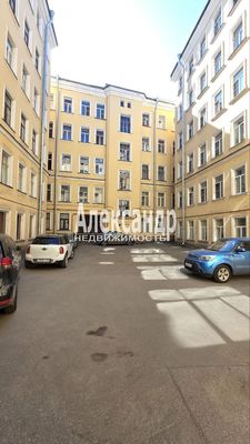 Продам двухкомнатную (2-комн.) квартиру, Обводного канала наб, 123, Санкт-Петербург г