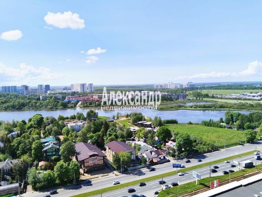 Продам трехкомнатную (3-комн.) квартиру, Выборгское ш, 27к3, Санкт-Петербург г