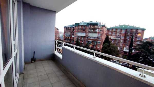 Продам однокомнатную (1-комн.) квартиру, Кирпичная (Адлерский р-н) ул, 2к3, Сочи г