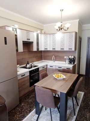 Продам трехкомнатную (3-комн.) квартиру, Коммунальная ул, 41Б, Раздольное с