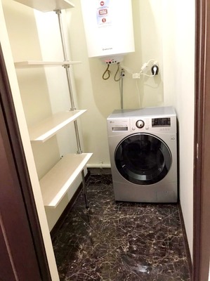 Продам трехкомнатную (3-комн.) квартиру, Коммунальная ул, 41Б, Раздольное с