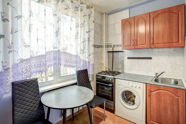 Продам двухкомнатную (2-комн.) квартиру, Новосёлов ул, 19Л, Санкт-Петербург г