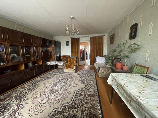 Продам трехкомнатную (3-комн.) квартиру, Садовая ул, 10, Нижний Тагил г