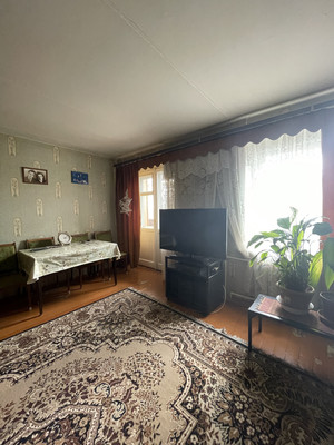 Продам трехкомнатную (3-комн.) квартиру, Садовая ул, 10, Нижний Тагил г
