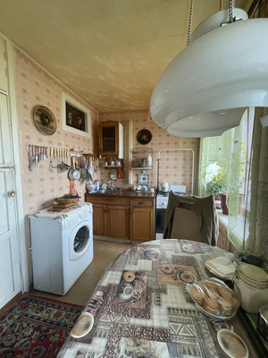 Продам трехкомнатную (3-комн.) квартиру, Садовая ул, 10, Нижний Тагил г