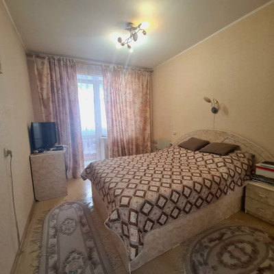 Продам трехкомнатную (3-комн.) квартиру, Владимира Невского ул, 15а, Воронеж г