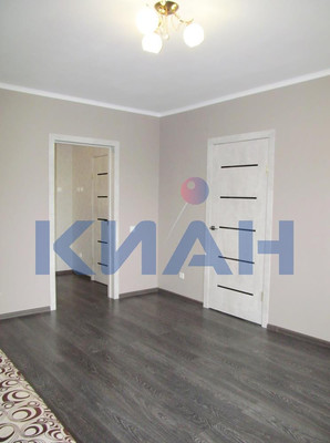 Продам двухкомнатную (2-комн.) квартиру, 26 Бакинских Комиссаров ул, 5Г, Красноярск г