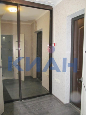 Продам двухкомнатную (2-комн.) квартиру, 26 Бакинских Комиссаров ул, 5Г, Красноярск г