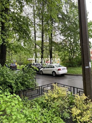 Продам трехкомнатную (3-комн.) квартиру, Энергетиков пр-кт, 48, Санкт-Петербург г
