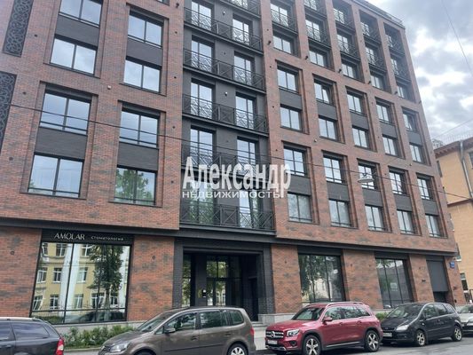 Сдам торговое помещение 118 м2, Нейшлотский пер, 3, Санкт-Петербург г