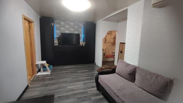 Продам двухкомнатную (2-комн.) квартиру, Кошкина ул, 18, Туапсе г