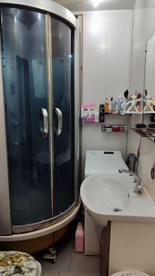 Продам двухкомнатную (2-комн.) квартиру, Кошкина ул, 18, Туапсе г