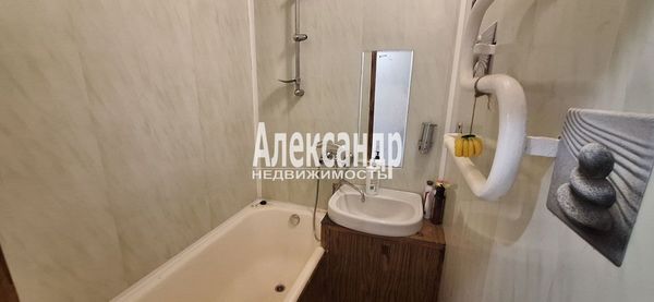 Продам двухкомнатную (2-комн.) квартиру, Энтузиастов пр-кт, 47к1Б, Санкт-Петербург г