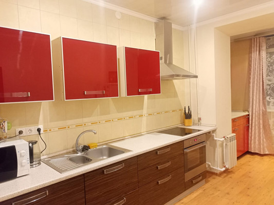 Продам двухкомнатную (2-комн.) квартиру, Королева пл, 23, Ростов-на-Дону г