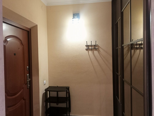 Продам двухкомнатную (2-комн.) квартиру, Королева пл, 23, Ростов-на-Дону г