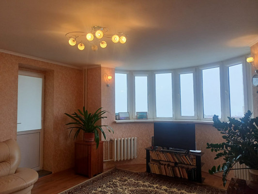 Продам двухкомнатную (2-комн.) квартиру, Королева пл, 23, Ростов-на-Дону г