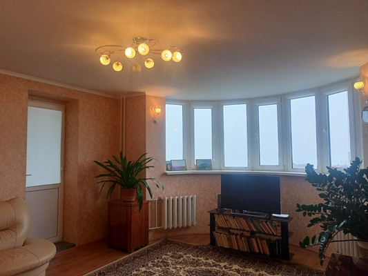 Продам двухкомнатную (2-комн.) квартиру, Королева пл, 23, Ростов-на-Дону г