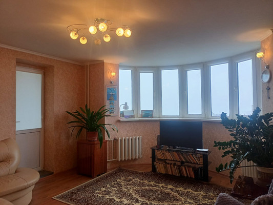 Продам двухкомнатную (2-комн.) квартиру, Королева пл, 23, Ростов-на-Дону г